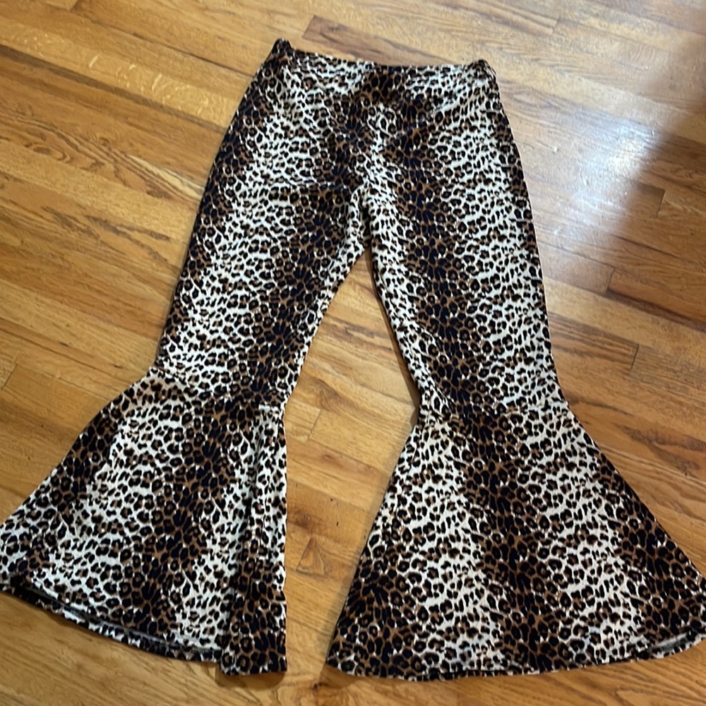 Belle Bottoms leopard pattern, size large